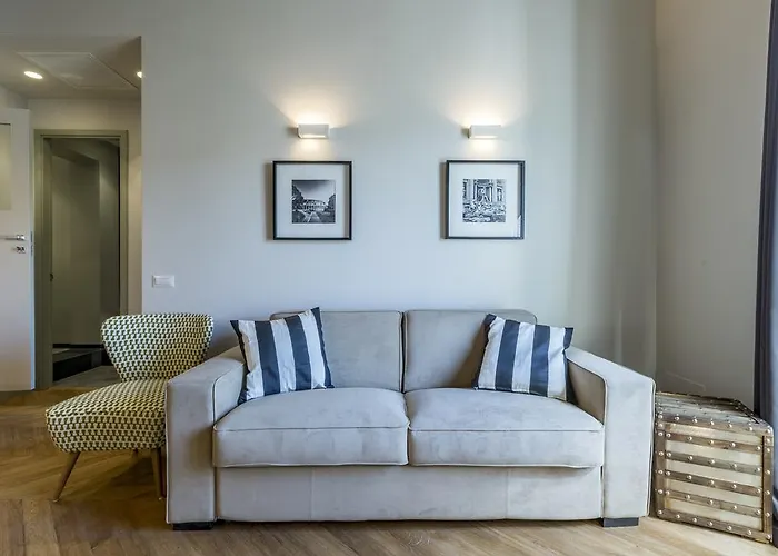 Eve Penthouse Colosseo *